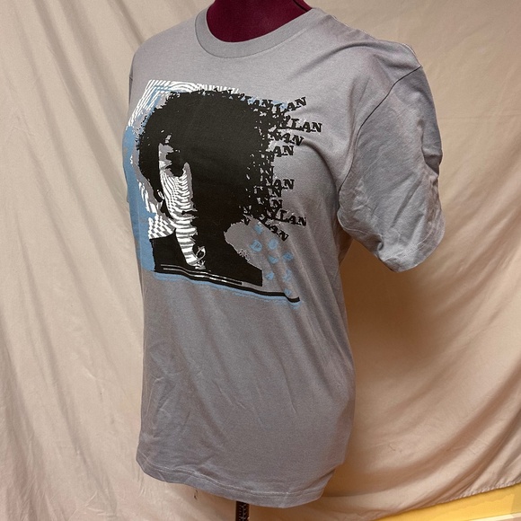 Bob Dylan graphic tee - Picture 2 of 9